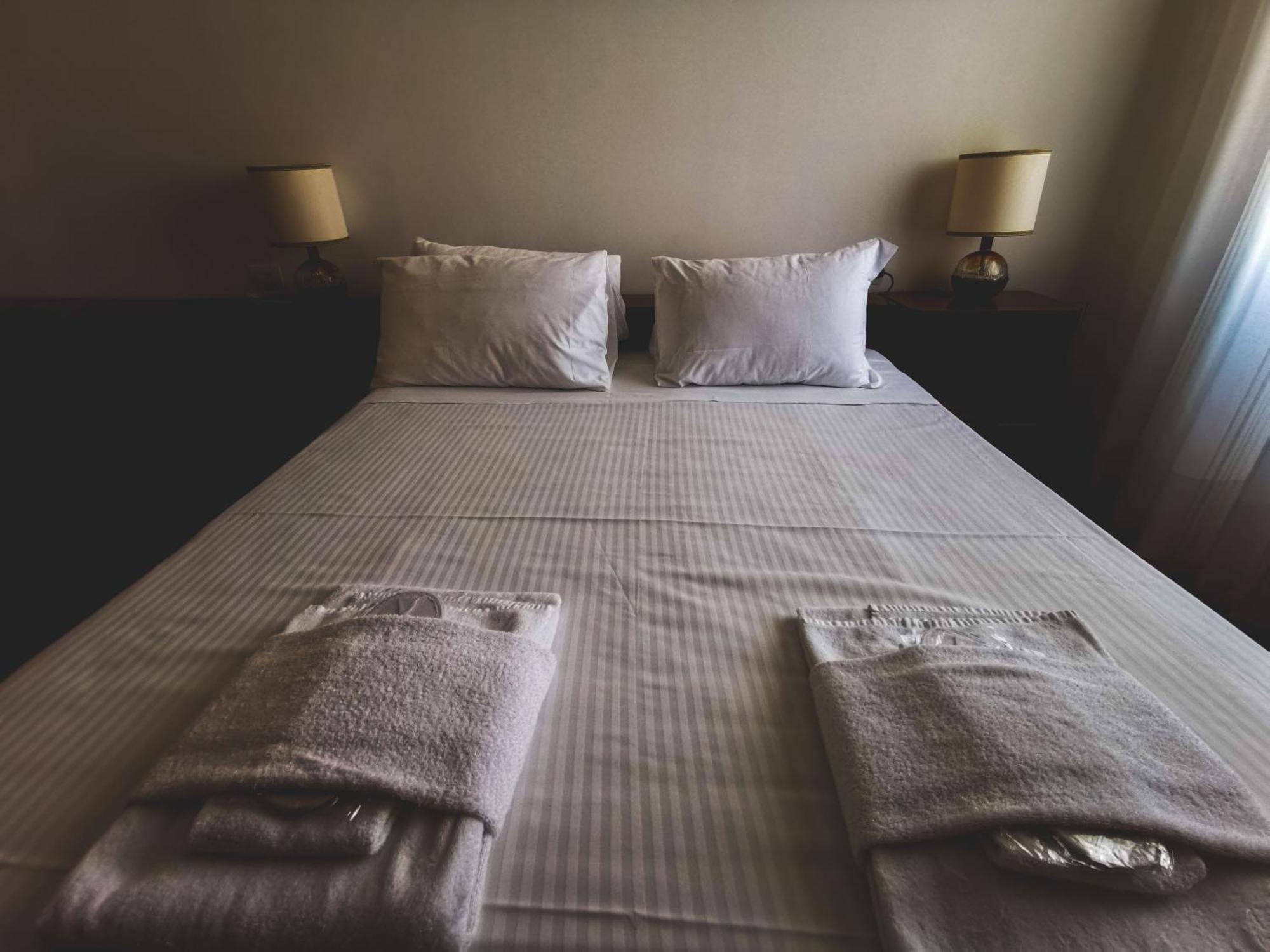 L'Arche Comfort&Relax - Old Style House Milano Esterno foto